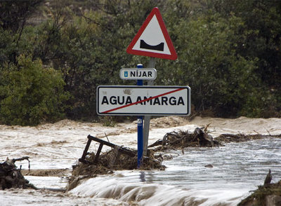 El temporal obliga a cerrar ocho carreteras en Almería