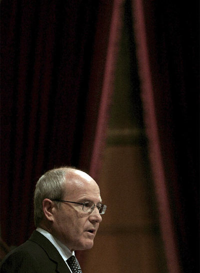 El presidente de la Generalitat, José Montilla, ayer en el Parlament.