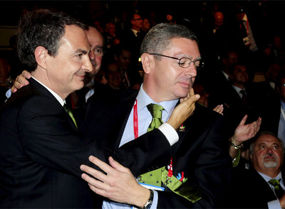 Zapatero y Gallardón, al final de la asamblea del COI.