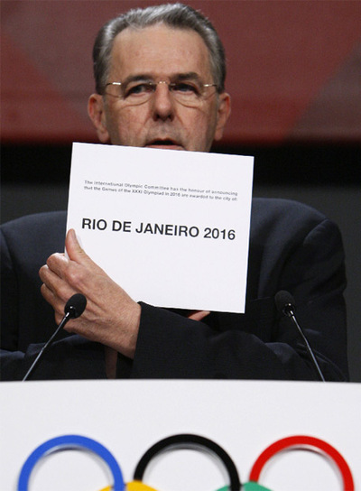 El cambio de continente prevalece