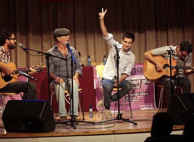 El grupo Maderita ofreció ayer en la sede de la SGAE un miniconcierto de presentación del Mimed.