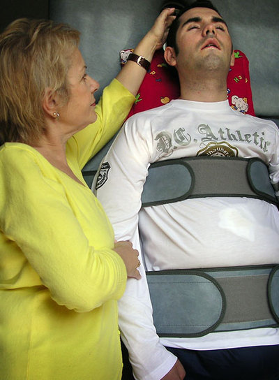 Amelia, junto a su hijo David.