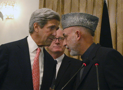 EE UU obliga a Karzai a una segunda vuelta electoral