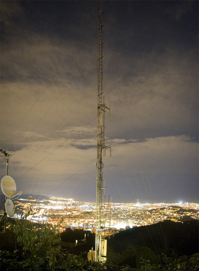 La frecuencia ilegal de Losantos