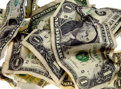 El dólar se ha depreciado casi un 20% frente al euro desde marzo.