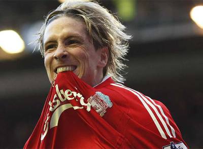 Torres celebra su gol.