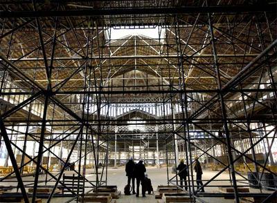 Estructura situada en el interior del antiguo mercado de Fontserè.