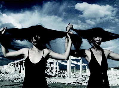 Un fotograma de la pieza  Exodus,  de Almagul Menlibayeva.