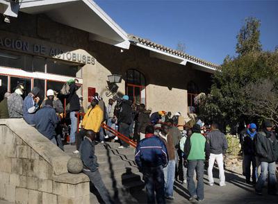 Ruta de la miseria entre olivos