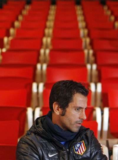 Quique Flores, durante la entrevista en el Calderón.