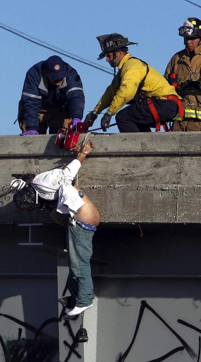 ASESINATO HUMILLANTE