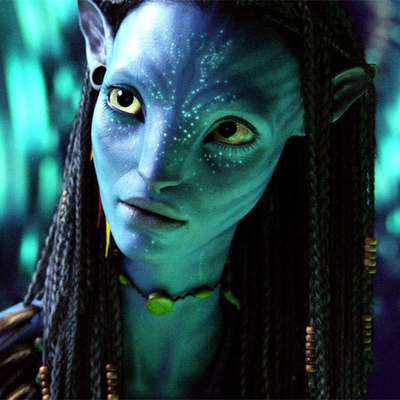 Neytiri, a la que da vida Zoe Saldana, en un fotograma de  Avatar. 