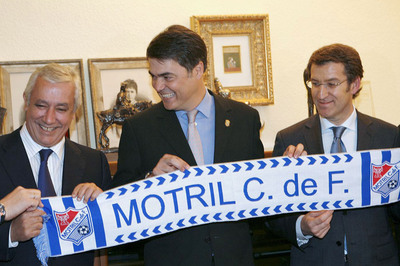 EL PRESIDENTE RECIBE LA CHIRIMOYA DE ORO