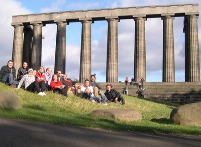 Las columnas del inacabado National Monument (réplica del Partenón de Atenas), en la colina de Carton Hill de Edimburgo.
