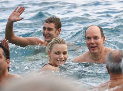 Chapuzón prenavideño monegasco