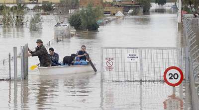 El desbordamiento del Guadalete inunda varios barrios rurales de Jerez