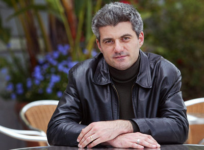 Los protagonistas de  La puerta de los infiernos,  la quinta novela de Laurent Gaudé, esconden 