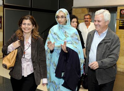 Aminetu Haidar, ayer a su llegada al aeropuerto de Las Palmas.