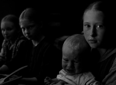 Fotograma de  La cinta blanca,  de Michael Haneke, Palma de Oro en el último Festival de Cannes.