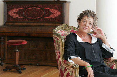 Rosalía Mera, en la sede de la Fundación Paideia de A Escravitude (Padrón).