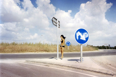 Fotografía de la serie  'Carretera C-51',  de Txema Salvans, que se publica en  Matador. 