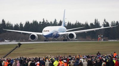 Momento del despegue del primer vuelo de pruebas del B-787  Dreamliner  en el aeropuerto de Everett el pasado 15 de diciembre.