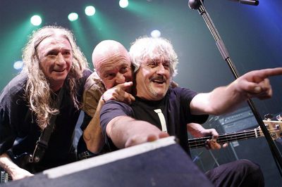 El grupo madrileño de rock Leño durante el concierto que ofreció ayer en la sala Caracol.