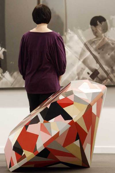 Una escultura de Manolo Bautista en el  stand  de Rafael Ortiz, en Arco.