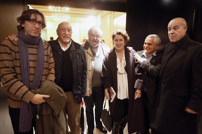 De izquierda a derecha, David Trueba, Manuel Vicent, José Luis García Sánchez, Monserrat Domínguez, Juan Cruz y Antonio Resines, en la presentación, ayer en Madrid, del libro  Egos revueltos. 