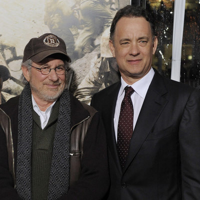 Tom Hanks y Steven Spielberg, en la presentación de  Pacific,  en Los Ángeles.