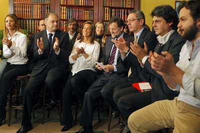 Alberto Ruiz-Gallardón, junto a Mariano Rajoy en el acto de presentación de la  blogosfera  popular.