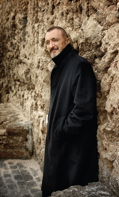 FOTOGALERIA: Una novela, simplemente