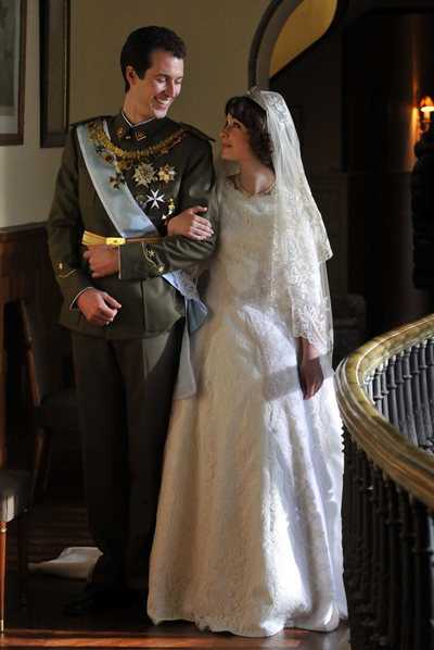 Jorge Suquet y Nadia de Santiago, en una escena de  Sofía. 
