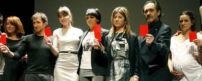 Tarjeta roja a los maltratadores