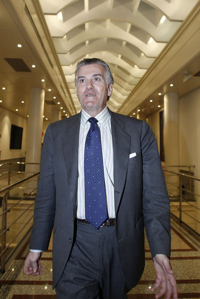 Del 'pen drive' con los sobornos al "amiguito del alma, te quiero un huevo"