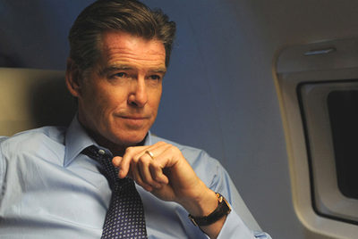 Pierce Brosnan, como el ex primer ministro Adam Lang, en la película  El escritor,  de Roman Polanski.