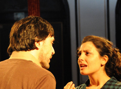 Israel Ejalde y Barbara Lennie en  La función por hacer , de Pirandello, con dirección de Miguel del Arco.