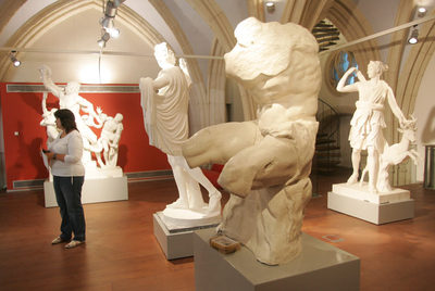 El Museo de Reproducciones Artísticas de Bilbao ha organizado un taller en la semana de Pascua.