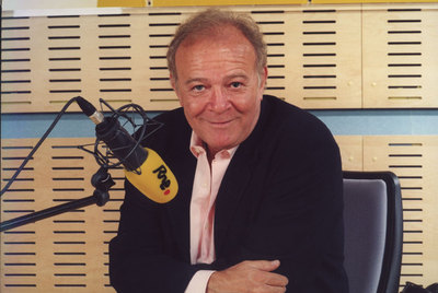 Juan Manuel Gozalo, en su estudio de  Radiogaceta de los deportes,  en 2006.