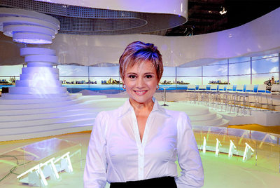 Gloria Serra, presentadora de  3D,  el nuevo programa vespertino de Antena 3.