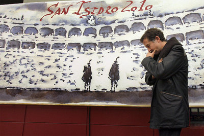 José María Cano, ayer en la presentación del cartel de San Isidro, dibujado por él.