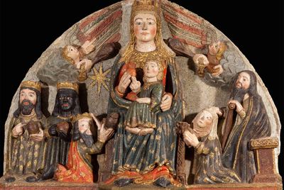 El tímpano de la capilla de Doña Leonor, de autor anónimo.