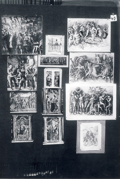 Panel número 49 ('Sentimiento contenido del triunfo. Mantegna') del  Atlas Mnemosyne  (Akal), de Aby Warburg.