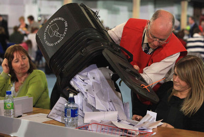 Recuento de papeletas, en Belfast.