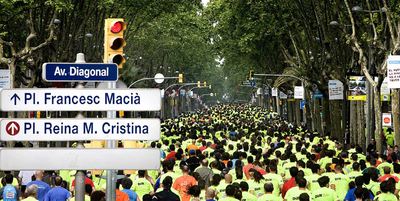 Cerca de 5.000 personas participaron ayer en la primera carrera de la Diagonal