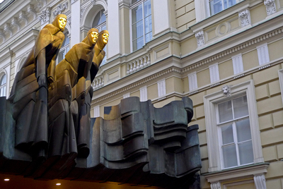 Fachada del Teatro Nacional de Vilna, en Lituania