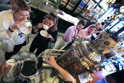 Interior del restaurante Lhardy, en la carrera de San Jerónimo.