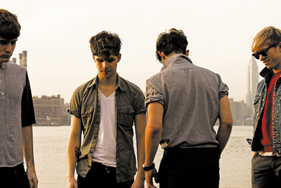  The Drums. De izquierda a derecha, Adam Kessler, guitarra; Connor Hanwick, batería; Jacob Graham, guitarra, y Jonathan Pierce, voz. 