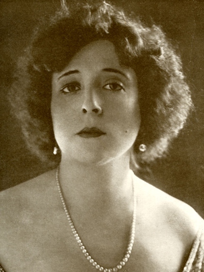 Margarita Ruiz de Lihory, en 1926, en un catálogo de una exposición de sus pinturas en Boston.