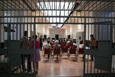 Presentación de la primera Mostra de Cine Periférico S8 en la prisión de A Coruña.